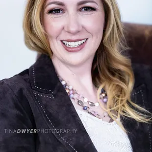 Headshot for a local Feng Shui specialist.