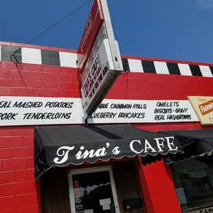 &quot;Home cookin&apos; so good you&apos;ll think we stole your Mom!&quot; - Tina&apos;s Cafe - Lincoln, NE