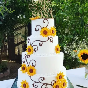 Oh the sunflowers! Simply beautiful!