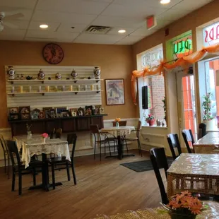 Place to ourselves at 10:30, beat the rush. :)