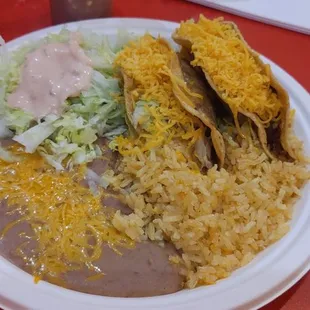 Delicious. Crazy how I love and miss that basic salad--I know I&apos;m not the only one. Love me some Tina&apos;s.