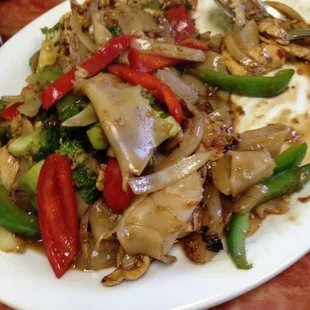 Pad kee maw