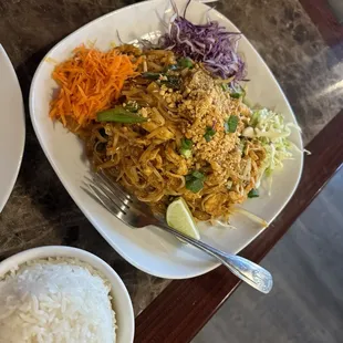 Chicken pad Thai