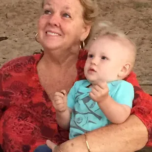 A day with tutu in my chill shirt...