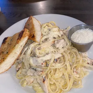 Chicken Alfredo