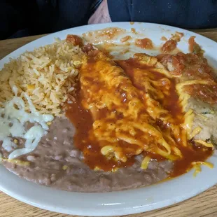 Chile relleno and enchiladas