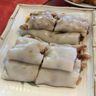 Rice Noodle Roll with BBQ Pork