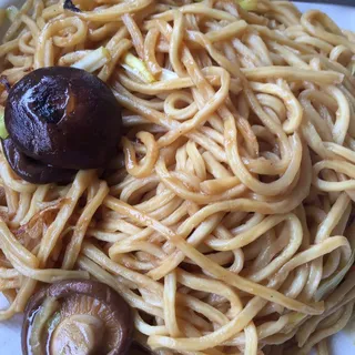 Braised Longivity Yee Mein Noodle with Crab Meat