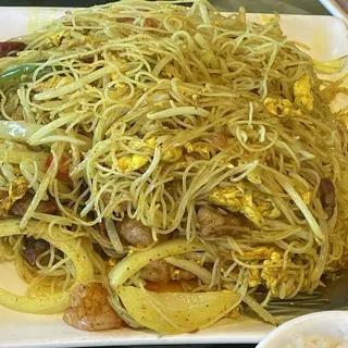 Stir-Fried Singapore Style Rice Vermicelli Noodle