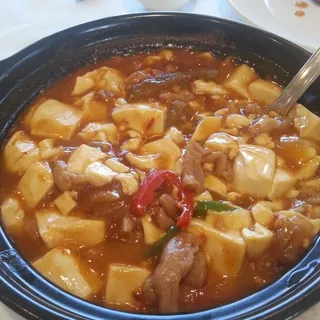 Diced Seafood Mao Pao Tofu