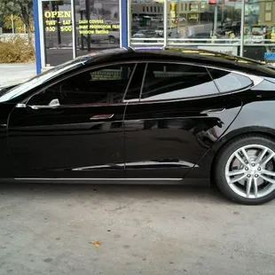 2013 Tesla S
Tint: Pinnacle 30 Ceramic
Xpel Paint Protection Film installed on Hood &amp; Bumper.
