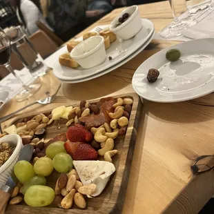 Wine tasting &amp; mixed cheese board with olives was great at Tinto wine.