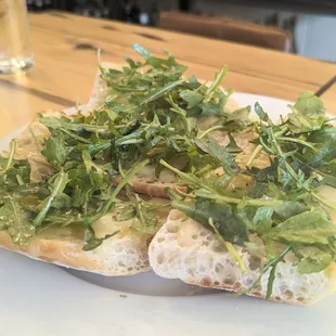 Garlic Gruyere cheese melt