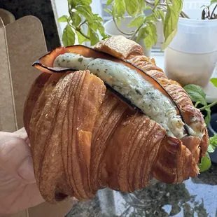 Garlic Cream Cheese and Han Croissant