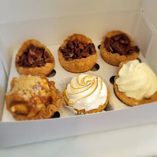 Sweet Texas Pecan,Apple Crumb, Key Lime,Bourbon Chess