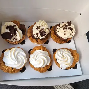 Chocolate cream &amp; Key lime pies