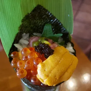 Deluxe Hand Roll (Negi Blue Fin Toro, Santa Barbara Uni, Ikura (Salmon Carvier), Shiso Leaves &amp; Fresh Wasabi