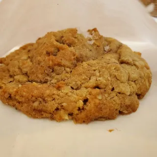 Oatmeal Peanut Butter LavaCookie - GF