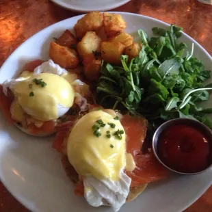 Smoked Salmon Benedict