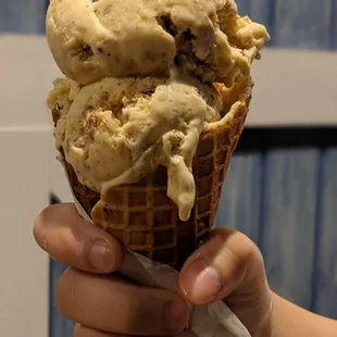 Double Scoops Milk &amp; Cookies Ice Cream on Waffle Cone