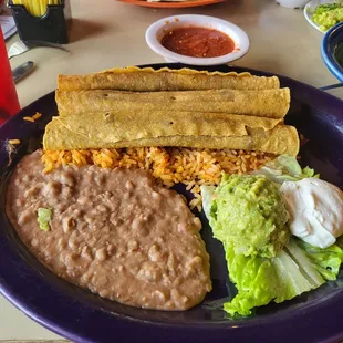 Flautas de brisket