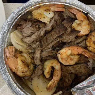 Fajitas and shrimp for two