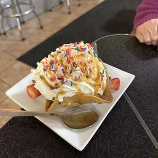 Fried ice cream... nom, nom.