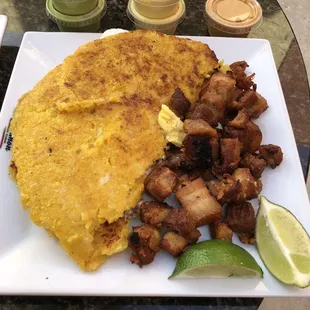 Cachapa con Queso y puerco
