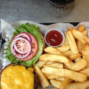 Awesome cheeseburgers!