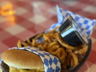 Wolf's Head Burger
