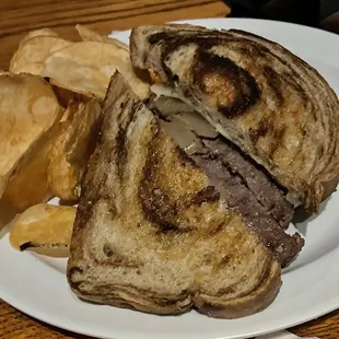 Tip Top Patty Melt