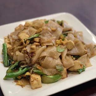 Tofu Pad See Ew