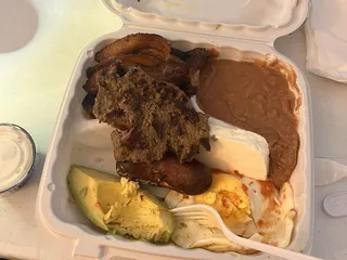 Veronica's Bakery & Cafe