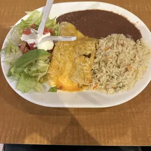 Enchilada (Res o Pollo)
