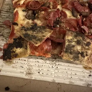 Great pizza, just need to fine tune the crust hydration and autolyse.