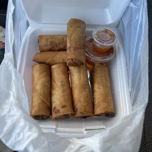 The best egg rolls for 31 years.