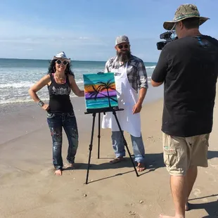 Tipsy Artist TV Show being filmed with Country Western Star Matt Bowlin on Top Sail Island!