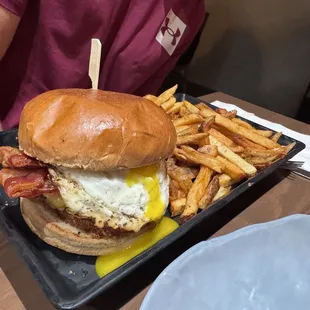 Morning burger! Very good!