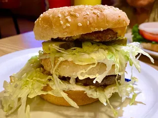 Michael's Bar & Grille