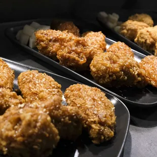 chicken wings and fried chicken, food