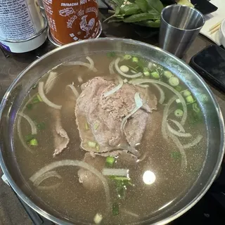 Rare Ribeyes Pho