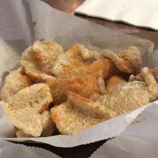 a basket of crackers