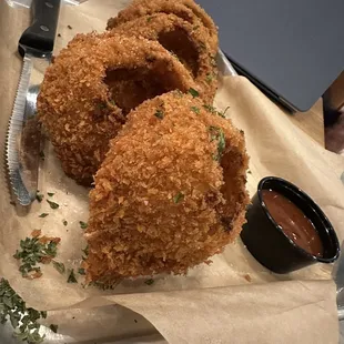 Onion rings! Tasty!