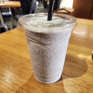 Cookies and Cream Shake to-go