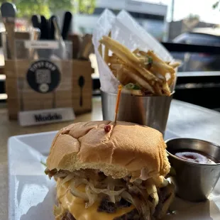 $9 HH Smash Burger w/ fries (added) - 10/10