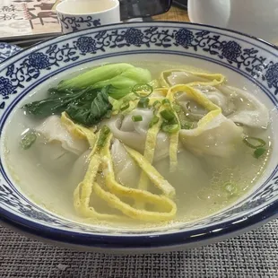 Wonton soup