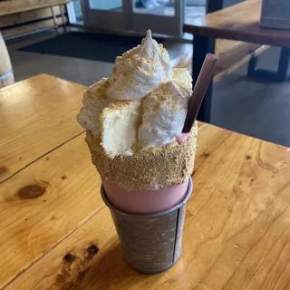 Red Velvet Cheesecake