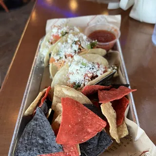 Chicken Rojo Avocado