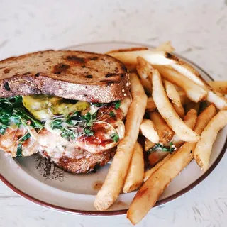 Raspberry Brie Chicken Melt