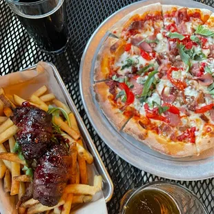 Armadillo Eggs &amp; Brewers Take Pizza
